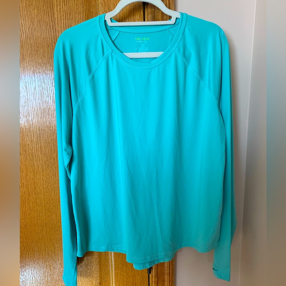 Tek Gear Workout Gear long sleeve mint sweater